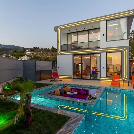 Villa Sisters Kaş